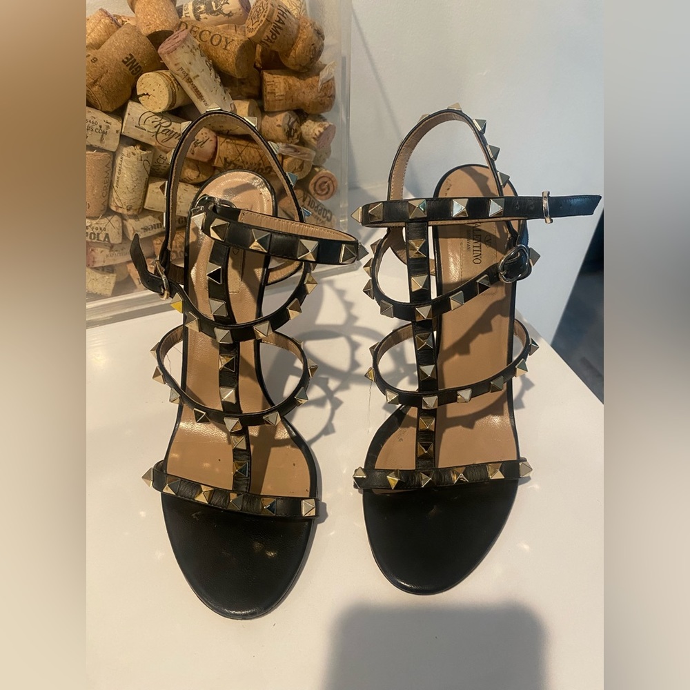 Valentino Garavani Rockstud Sandals